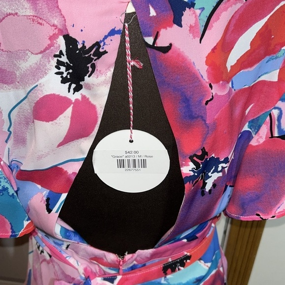 Umgee Pink Purple Floral Short Ruffle Sleeve Dress w/ Cutout Back Size Medium - Picture 4 of 5